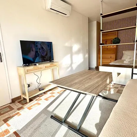 Patrice Studio, Calme, Parking, Climatisation, Vue Panoramique アパート *