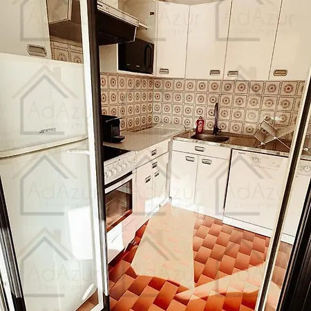 Апартаменты Patrice Studio, Calme, Parking, Climatisation, Vue Panoramique *