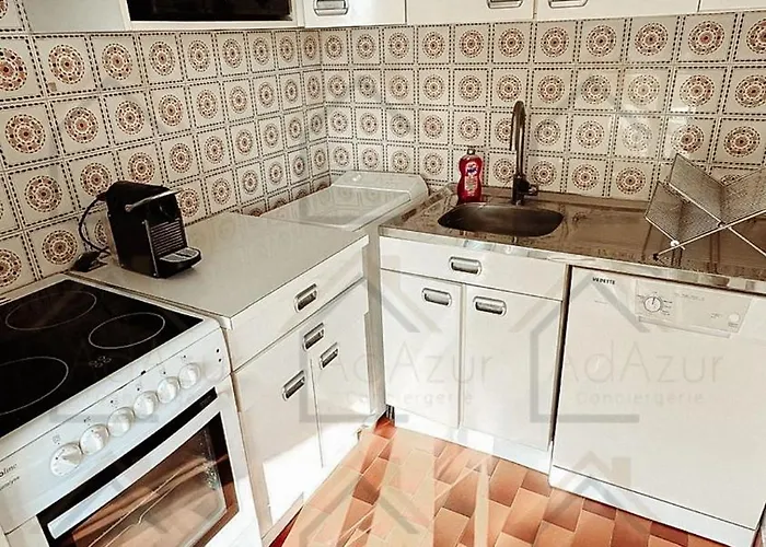 Апартаменти Patrice Studio, Calme, Parking, Climatisation, Vue Panoramique